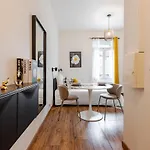 Bright Evry- 20 Min From Paris Appartement *