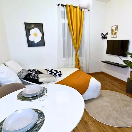 Διαμέρισμα Bright Evry- 20 Min From Paris Courcouronnes